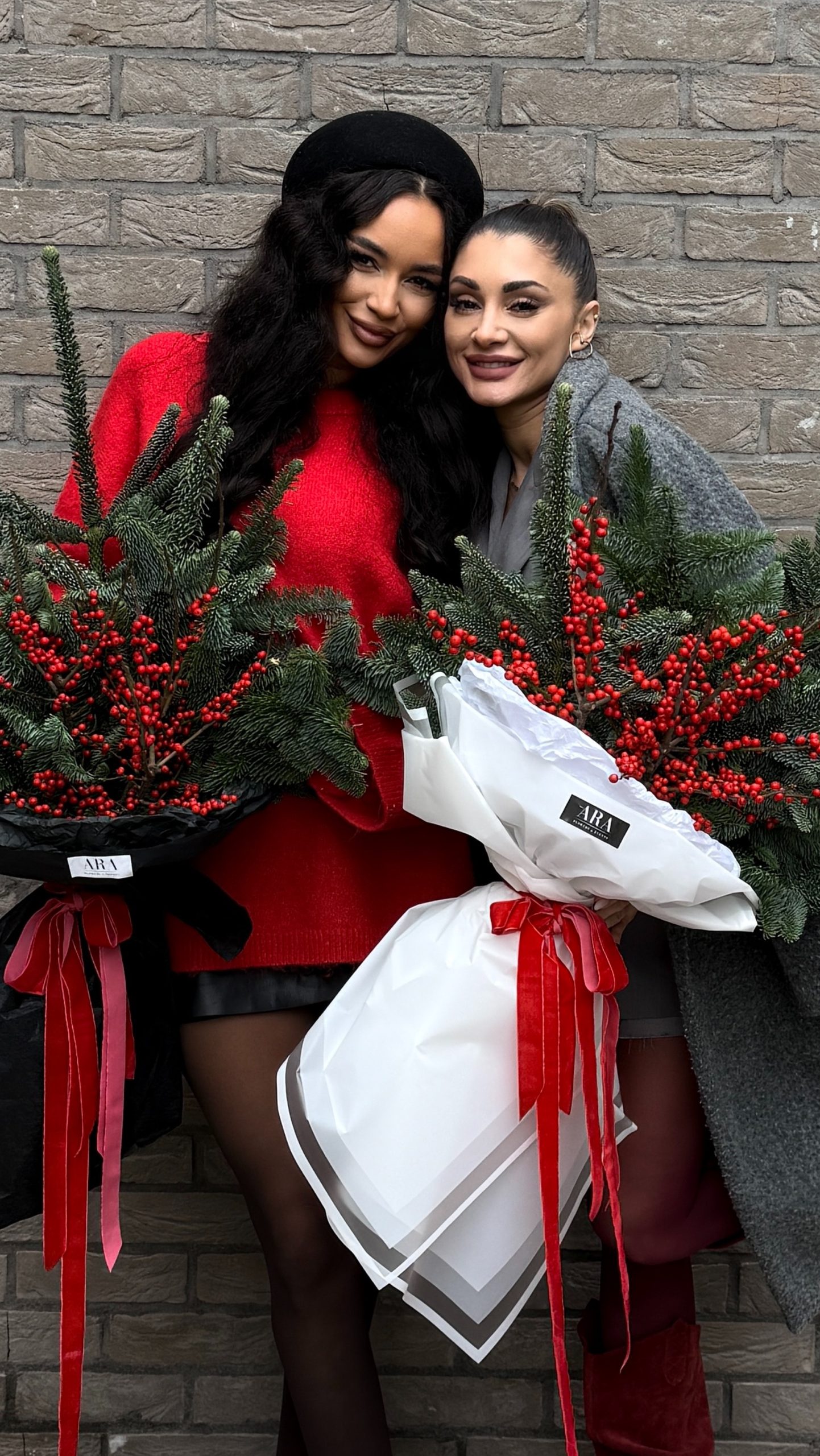 Buchet cu brad natural si ilex - imagine 2