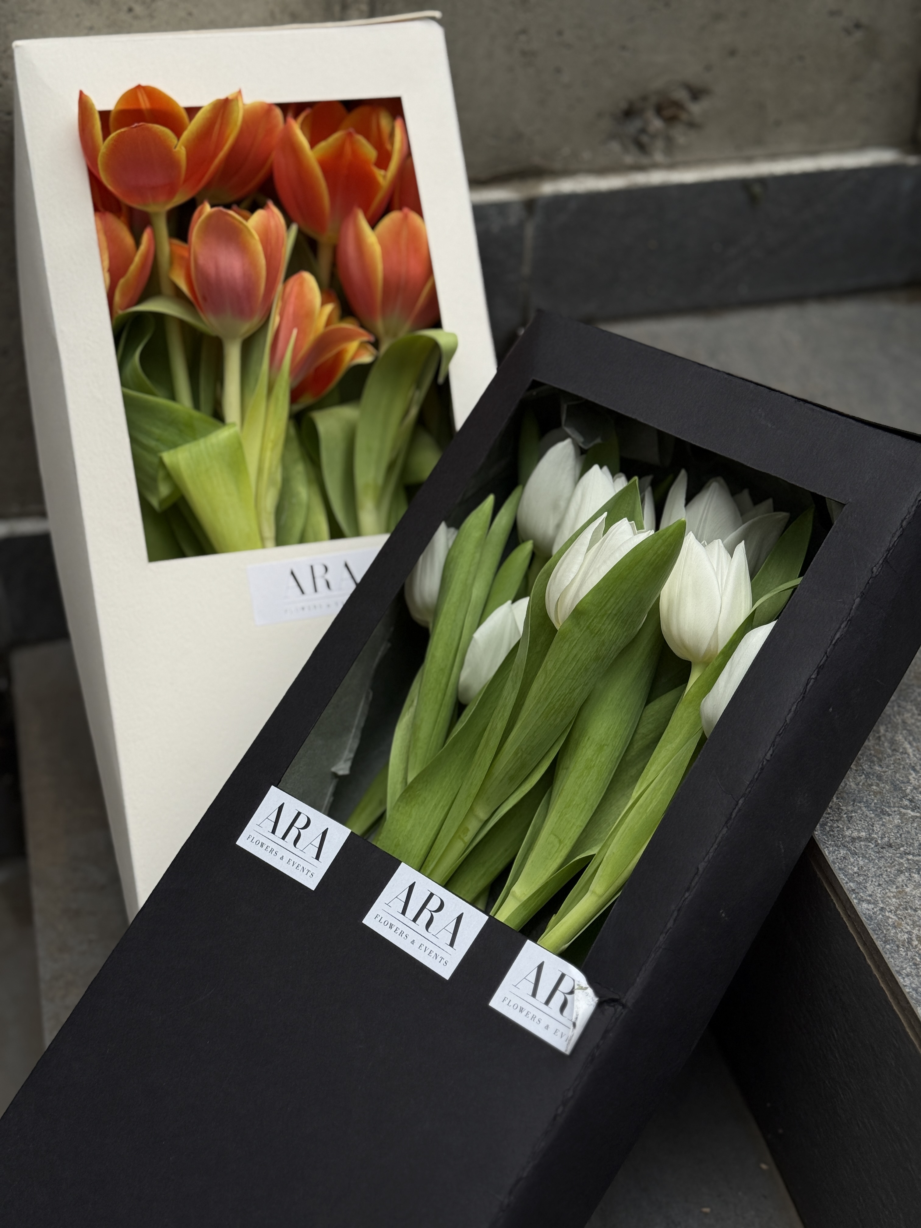 ARANJAMENT Cutii cu zambete